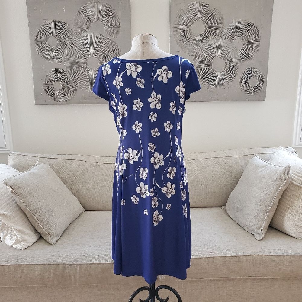Lily Floral Midi Dress sz Lg - Picture 7 of 12